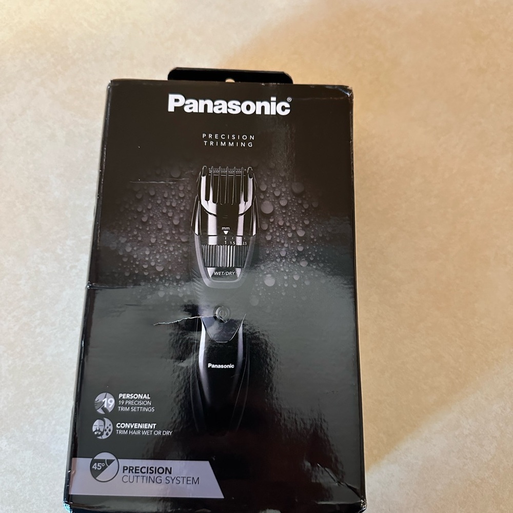 Panasonic shaver- new in the box
